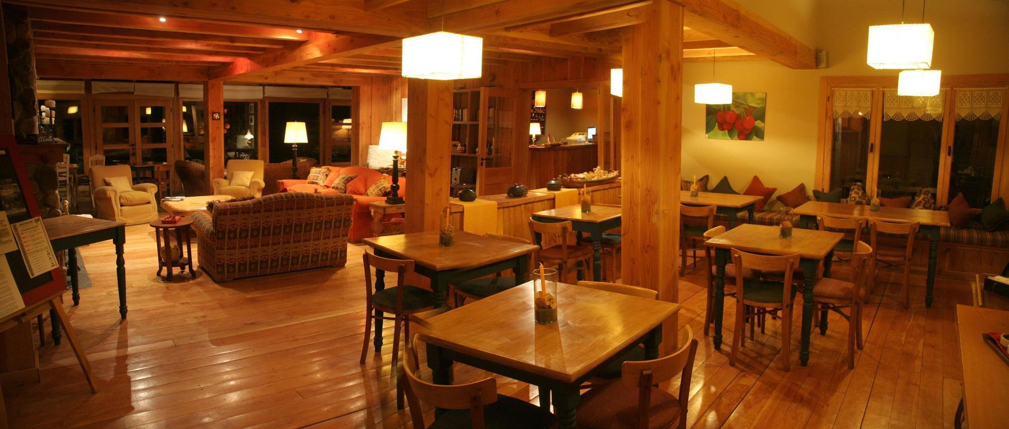 Hosteria El Establo Вилья-ла-Ангостура Экстерьер фото
