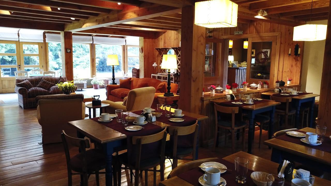 Hosteria El Establo Вилья-ла-Ангостура Экстерьер фото