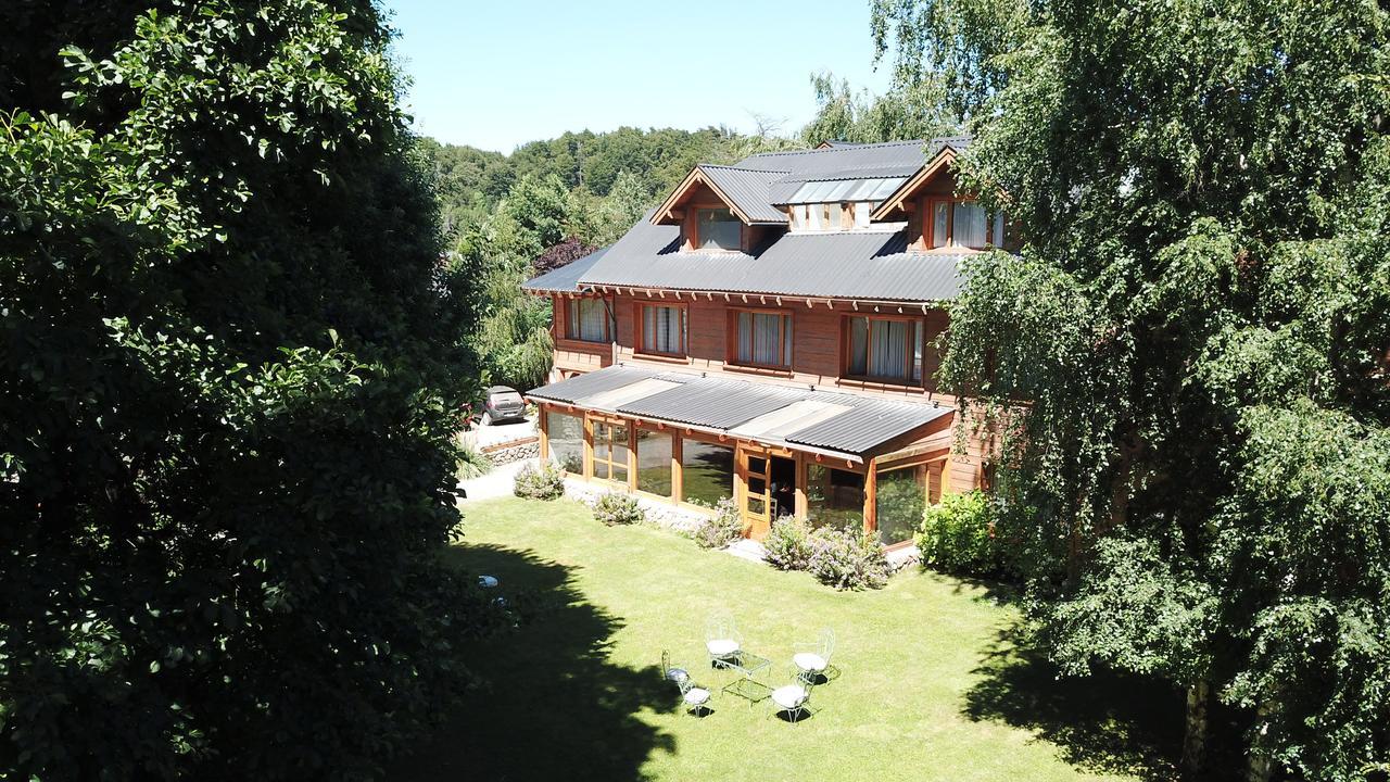 Hosteria El Establo Вилья-ла-Ангостура Экстерьер фото
